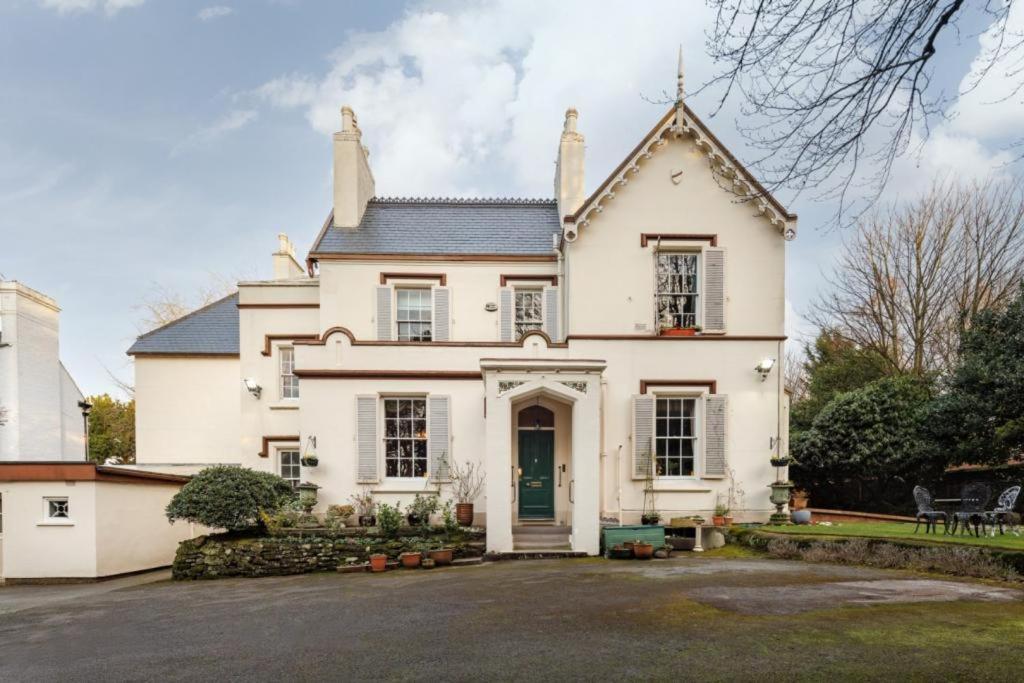 Mossley Hill Retreat Liverpool Exterior foto