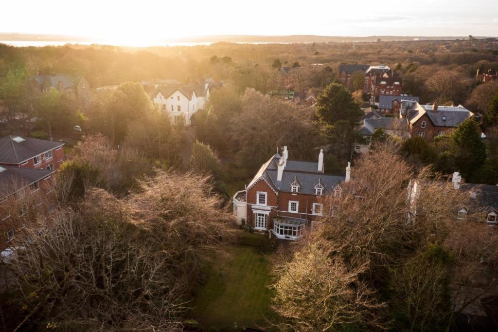Mossley Hill Retreat Liverpool Exterior foto